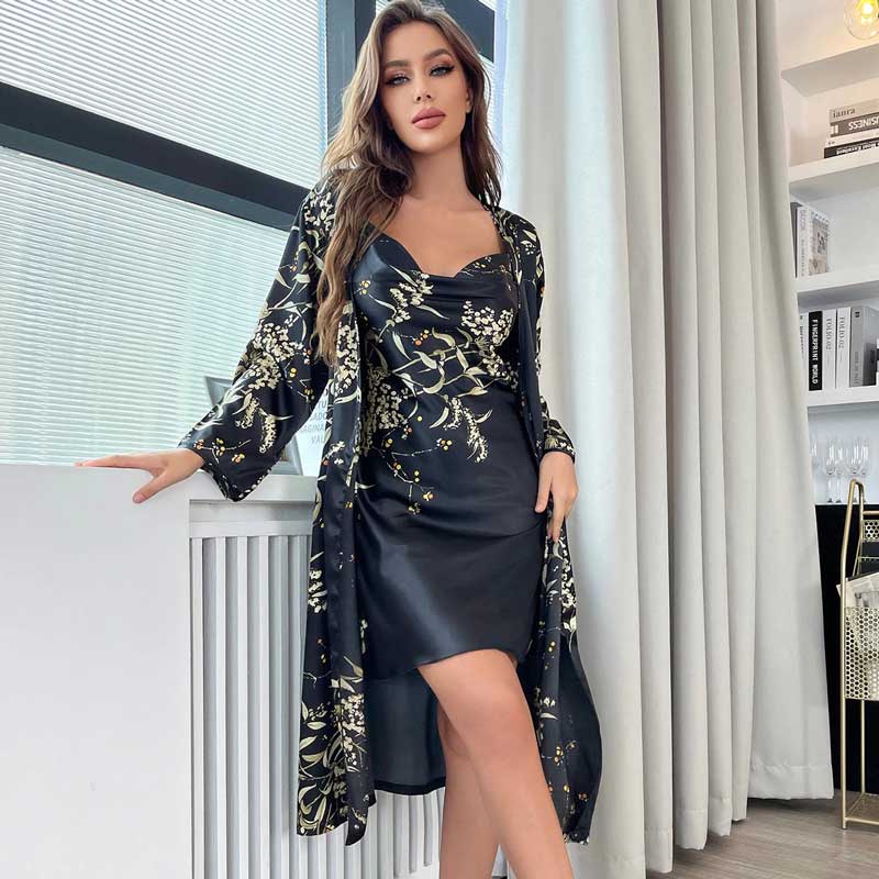 Conjunto Camisola Feminina Curta com Robe Florais Preto | Pantufas & Pijamas