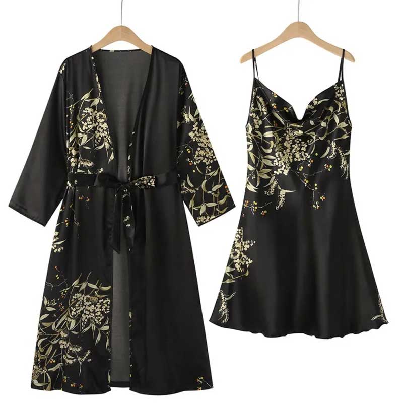 Conjunto Camisola Feminina Curta com Robe Florais Preto Cabide | Pantufas & Pijamas
