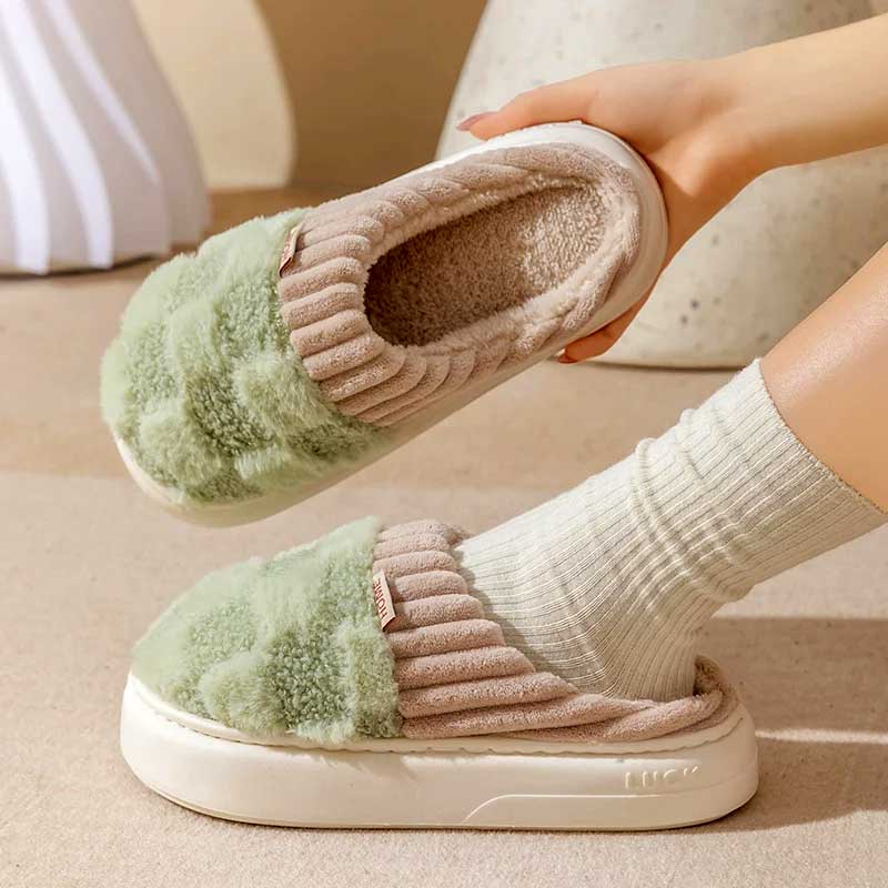 Pantufa Feminina Chess Verde Homewear | Pantufas & Pijamas